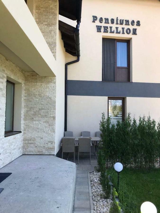 Hotel Wellion Covasna Exterior foto